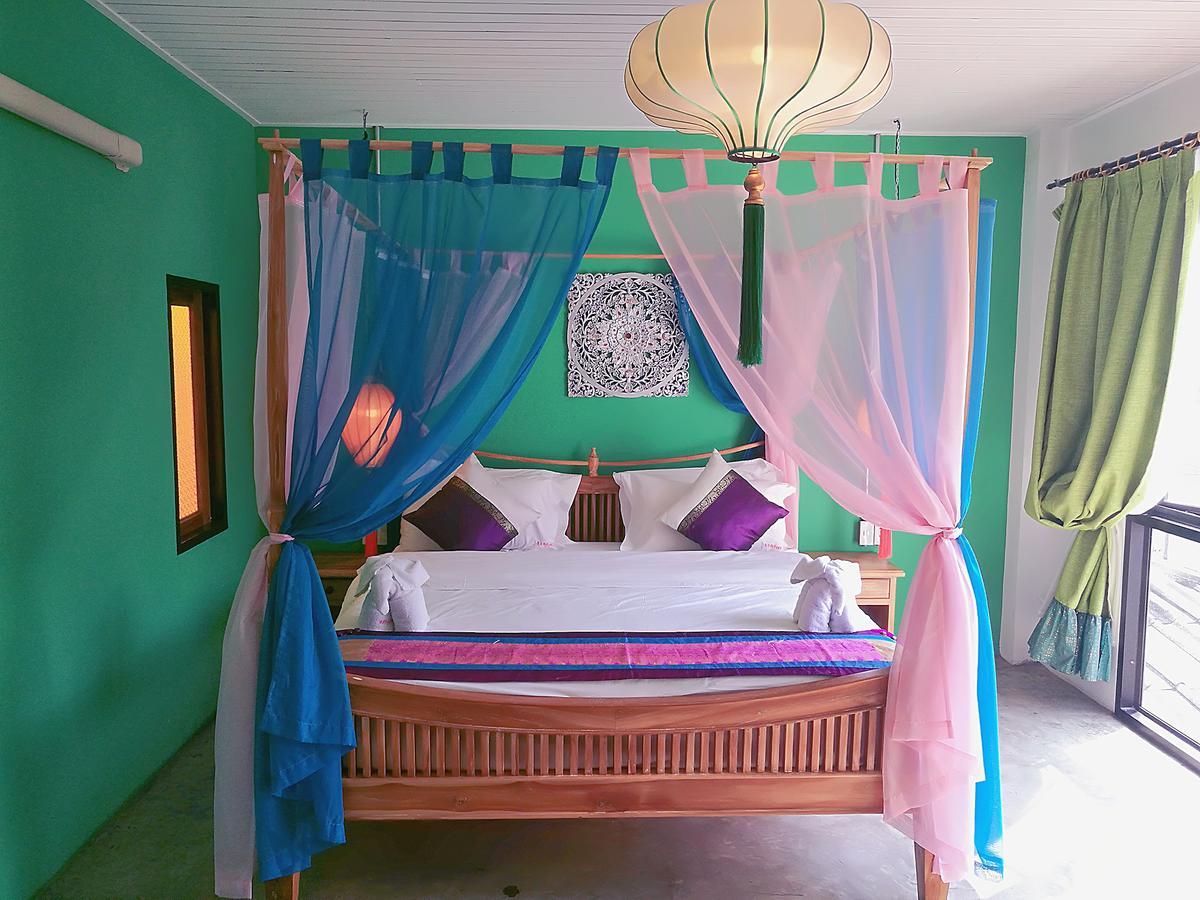 Garden Yard Inn Chiangmai Csiangmaj Kültér fotó